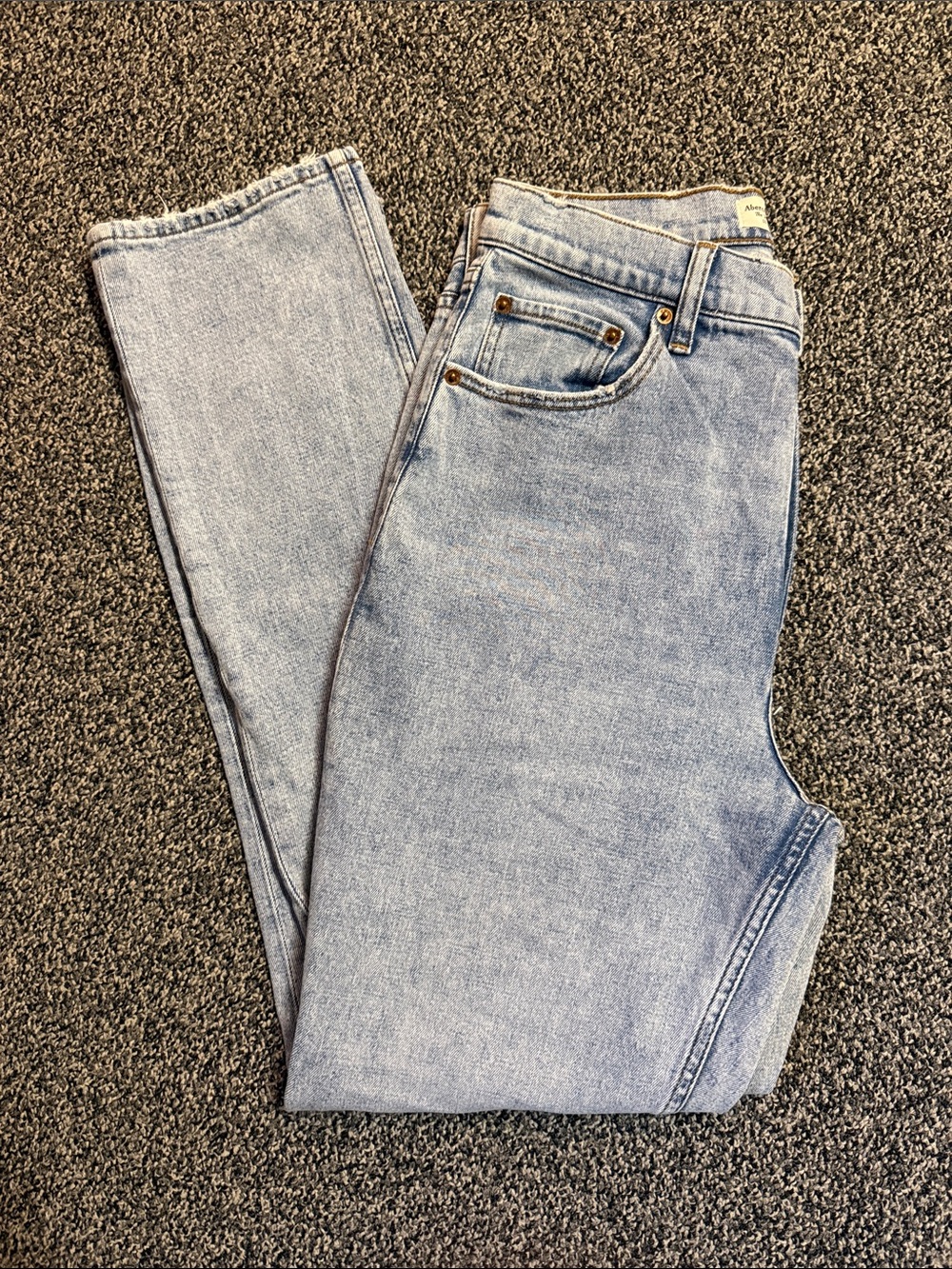 Abercrombie & Fitch Curve Love Ultra High-Rise Slim Straight Jeans 30 10